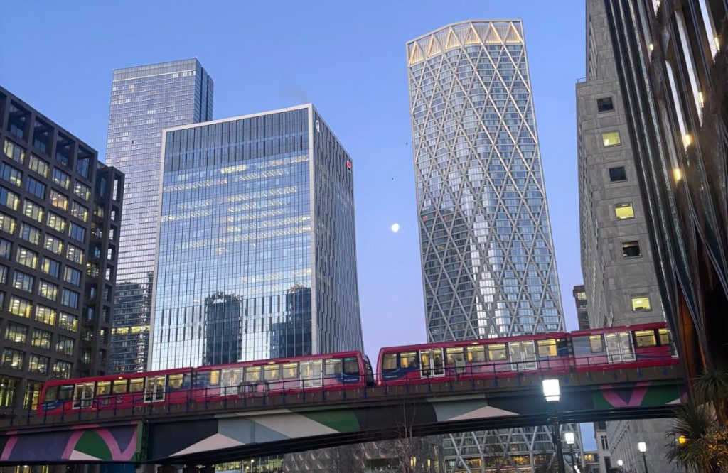 Pest issues and contracts, Canary Wharf