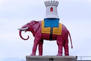 Elephant and Castle symbolic statue. 